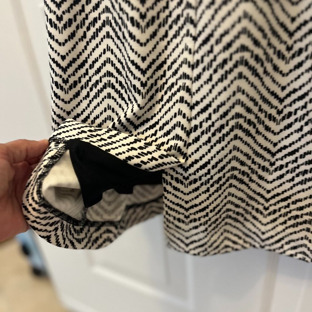 😍 3x $25 Clearance NWT The limited Mini Dress Long Sleeve. Size 0 Petite - Picture 7 of 8